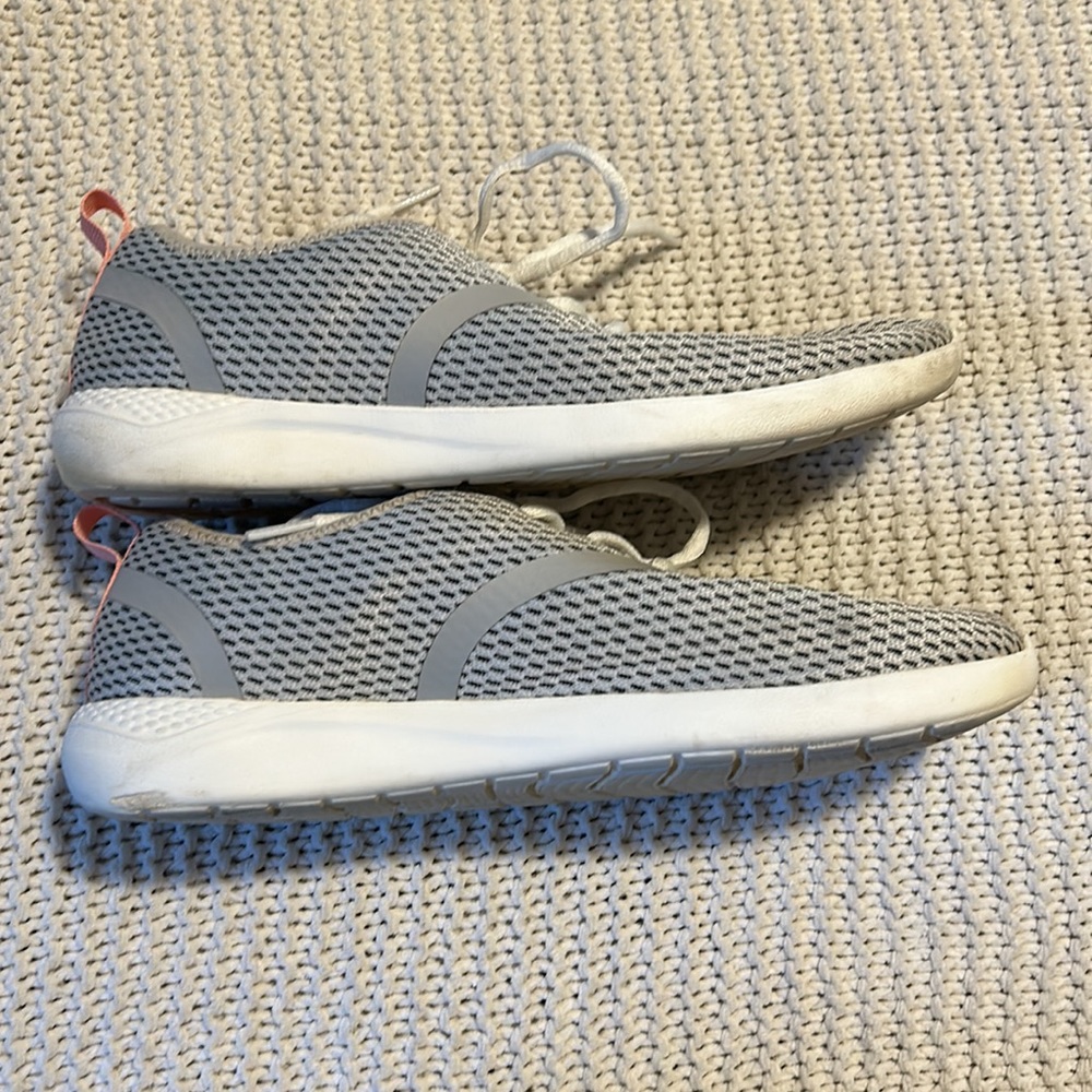 Crocs LiteRide Mesh  Gray Comfort Sneakers Women's Size 10 - Picture 8 of 11